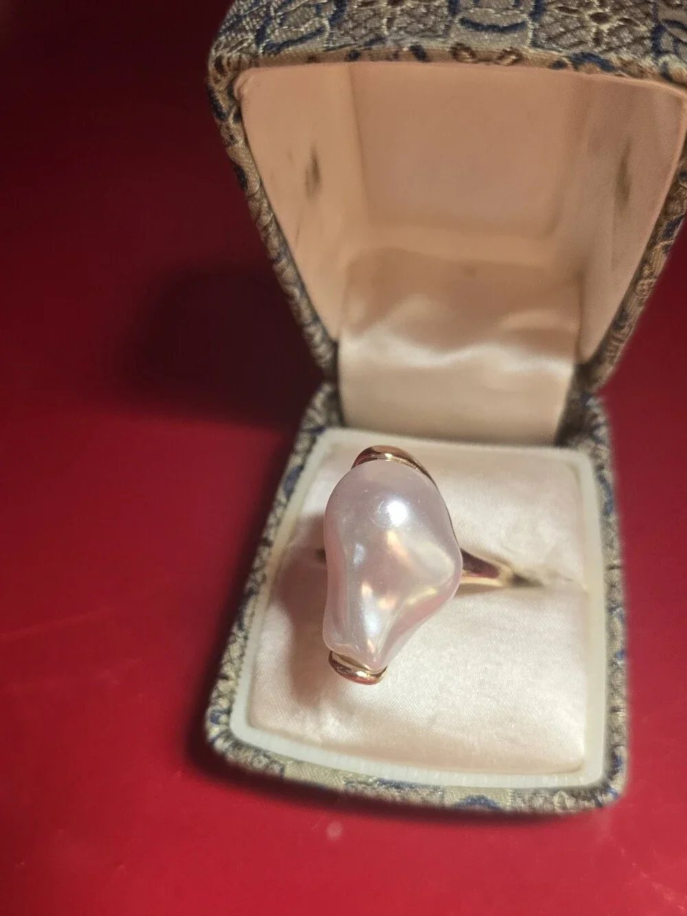 Elegant Baroque Pearl Lustrous Dinner Ring Timeless Elegant Piece Sz8